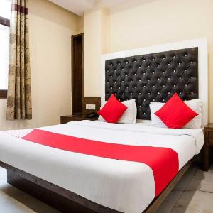 Hotel O by OYO Tulip Sarover