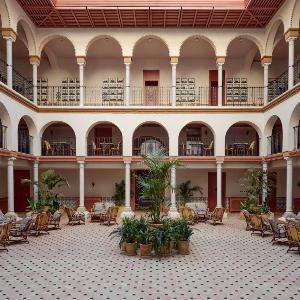 Cristine Bedfor Sevilla Boutique Hotel