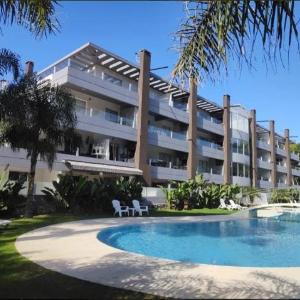 Departamento 2 ambientes Complejo Amarras Pinamar con pileta y servicios
