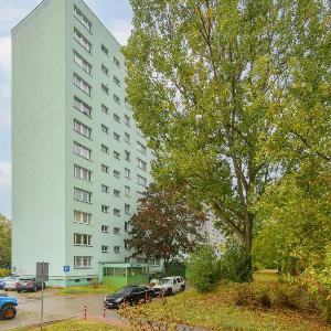 Comfortable Apartment with Air Conditioning and Balcony in the Capital by Noclegi Renters