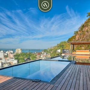 New Studio - King Bed - Pool - Jacuzzi - Gym