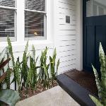 Spacious 3BR garden apartment free parking Sydney