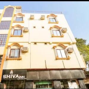 Goroomgo Shiva Inn Varanasi