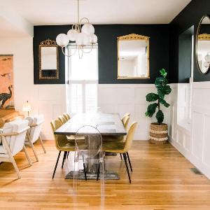 Victorian Gem Steps from Main St - Sleeps 9 & Pets