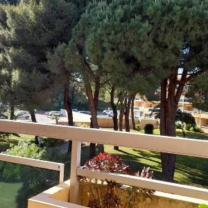 T2 climatisé avec garage proche centre et plages - FR-1-610-113
