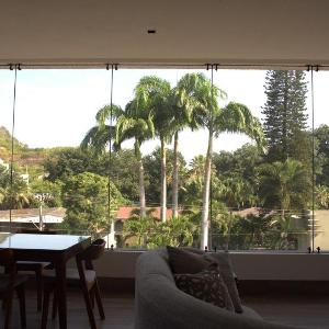 Modern NEW apartment in Urdesa Central