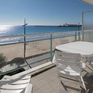 Studio spacieux 4 pers face plage avec balcon - FR-1-197-639