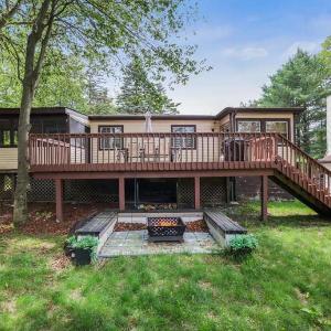 The Playhouse Retreat Large Game Room Fire Pit