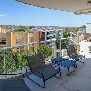 2 pièces avec terrasse vue mer
