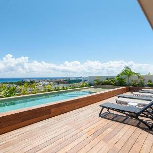 Premium Area Studio | Terrace & Pool | Casago