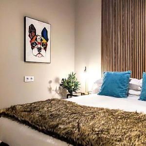 Bossa by Bizflats Monthly Terrace Apartment in Gràcia