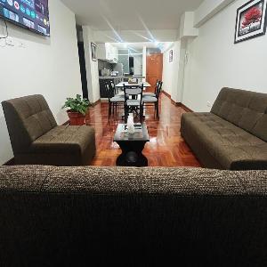 Super departamento céntrico y cómodo cerca de la Plaza de armas
