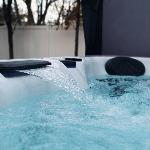 Apres Abode • Pet-Friendly Ski Retreat w/ Hot Tub
