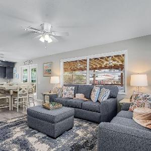 171 Canal Cove- 2BR with Canal Views home