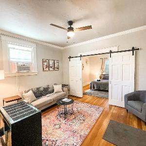 417 E Bijou
