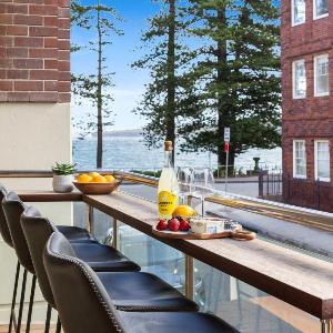 Manly Muse with Water View and Lock Up Garage