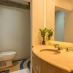 3 Bedroom House in the Walled City with Pool