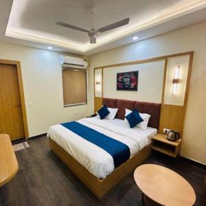 Goroomgo The Ananta Inn Gwalior