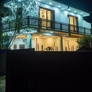 Bailey Beach Villa