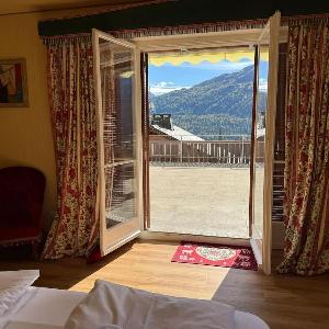 StMoritz Center Vintage Terrace 180 full lake view