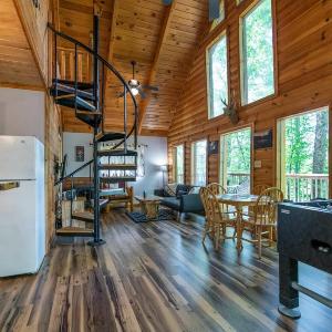 Gorgeous View Cabin - in Red River Gorge KY