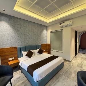 Nazaara Hills Retreat