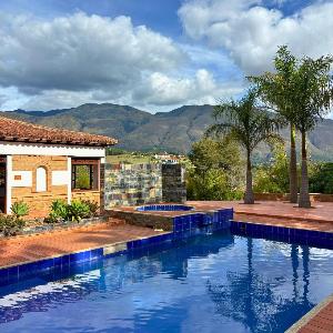 Hacienda Cascanueces
