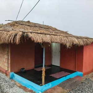 Kanthalloor Mud & Mist Homestay