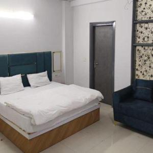FabHotel Tulip Sarover Sector 18