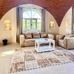 Royal Home Dome Style - Top Floor Apartment