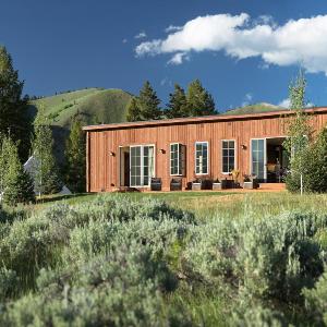 The Cabins at Snake River Sporting Club