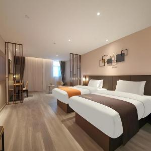 Home Inn Plus Wuhan Hankou Railway Station
