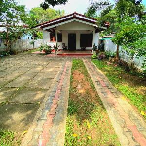 Villa In Mirissa