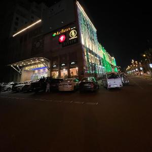 Gold Crest Premium Apartment