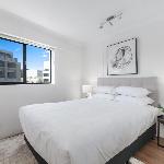 Bright 2-Bed Surry Hills Apartment with Balcony