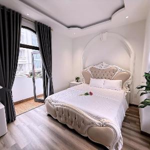 Sweet Home Hotel & Apartment Near My Khe Beach Da Nang