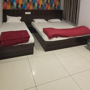 Ganga Hotels A Budget Stay At Harki Pauri Road