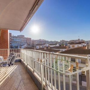 3 Bedroom Lovely Apartment In Santa Pola