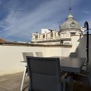 Souviron de Torres by Caleta Homes