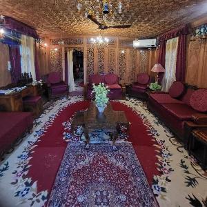 Floating Heritage Persian Gulf Houseboats
