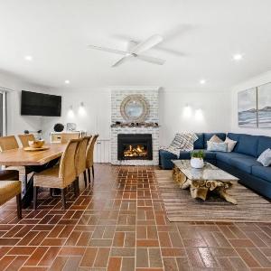 Cedasands - Pet Friendly - 4 Mins Walk to Beach