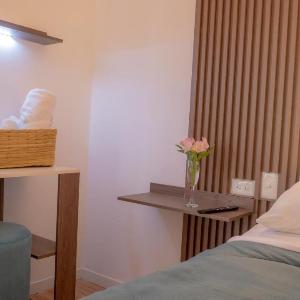 Private Cozy Room-Shared Bathroom-Old Town Quito-Rooftop Cathedral Views