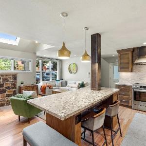 Eira House condo