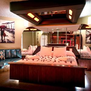 Essence Suites
