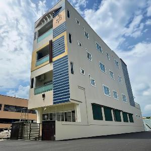 V Grand Home Stay