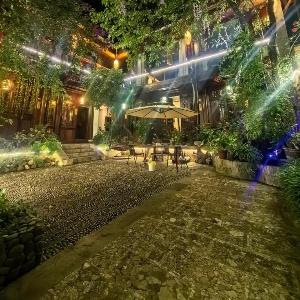 Mengtianhu Inn