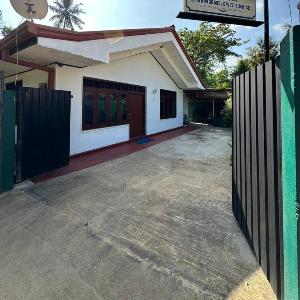 Dimuthu Cottage Hiriketiya