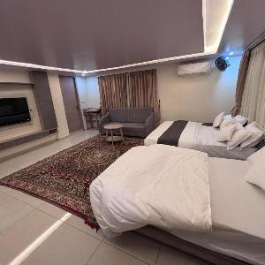 N.R. HOTEL