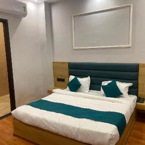 Hotel O by OYO 50