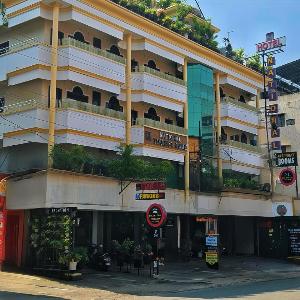 Hotel National Tourist Home